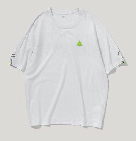 COLLECTION 2 - OVERSIZED GRAPHIC TEE